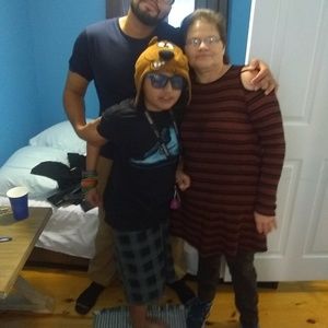 Meet your Posher, Connie